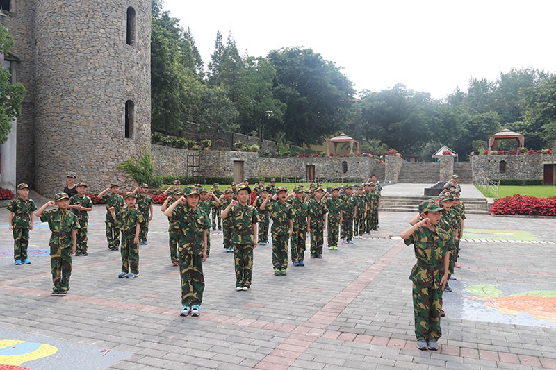 兵之初  梦之源！——骁战军事夏令营第一期风采