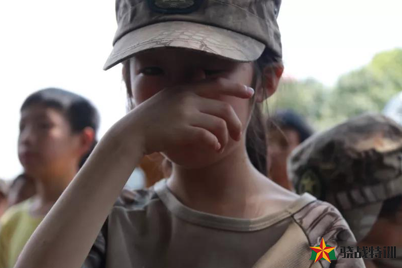 骁战记忆丨孩子们，请把感恩带回家！